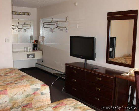 Motel 8 Laramie Extérieur photo
