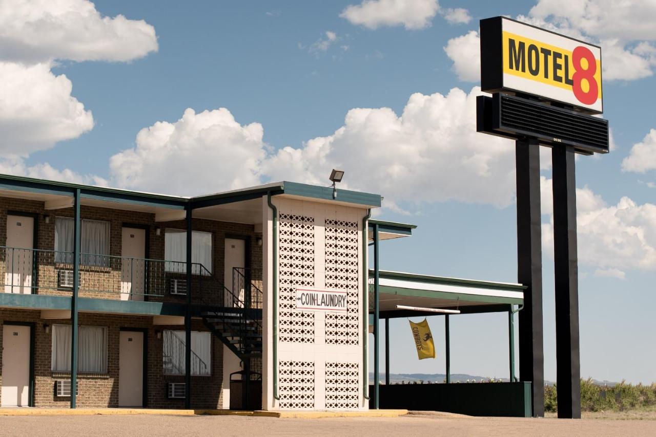 Motel 8 Laramie Extérieur photo